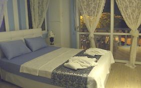 Alacati Sakiz Ev Hotel